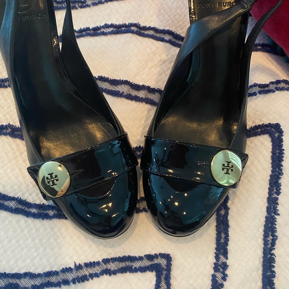 Tory Burch patent sling back pumps 8 - Picture 2 of 6